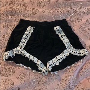 Lace trim shorts
